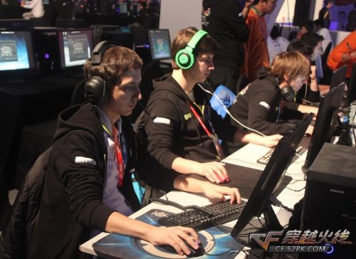 此次参加U 此次参加U